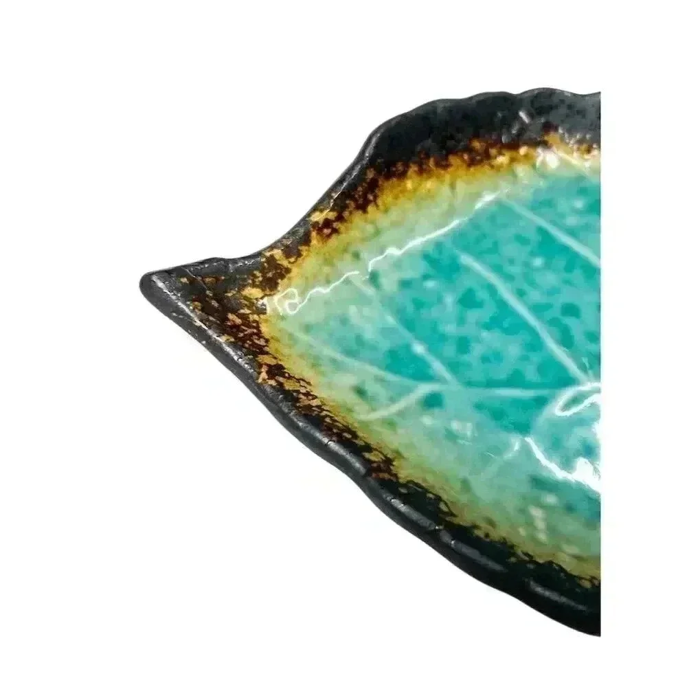 Japanese Leaf-Shaped Ceramic Decorative Plate Multicolor 8